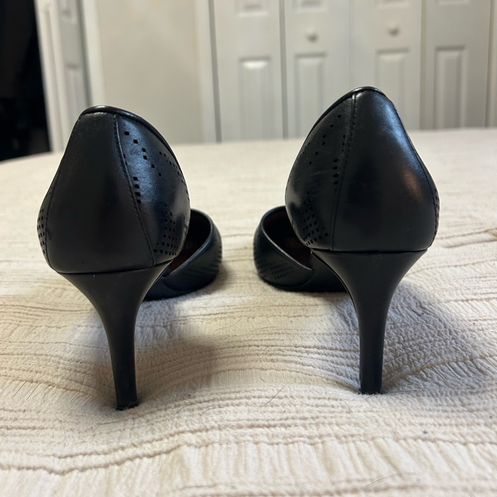 Cole Haan Perforated Black Pumps - Picture 4 of 7